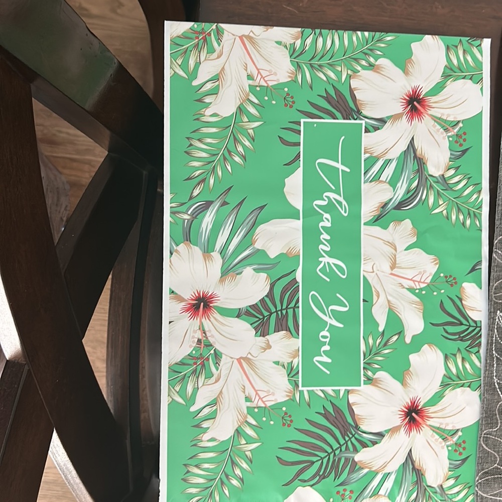 Bundle: Thank You Cards & Polymailers - Picture 2 of 2